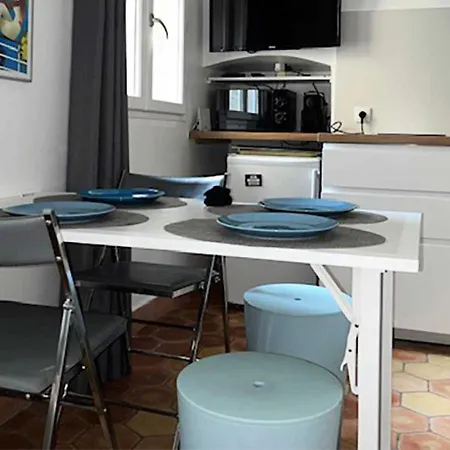 Le Rocher Apartment *